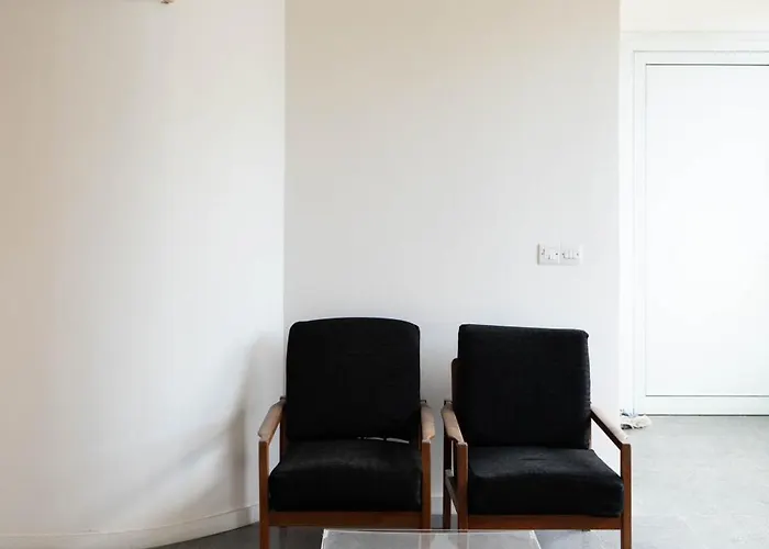 Resart Traditional House 酒店 *