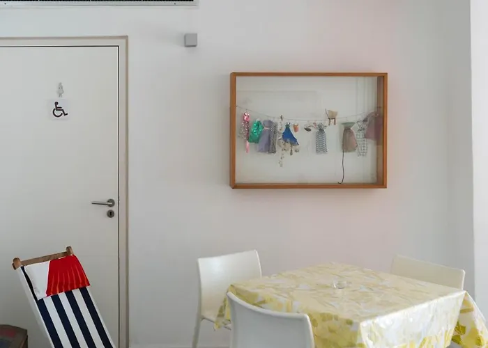 Resart Traditional House 酒店 *